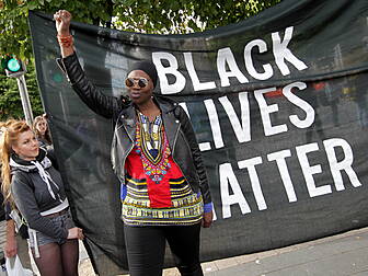 Should Protests Be Permitted I...